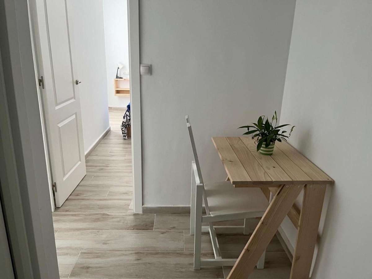 Alzira Bonita Apartamento B Con Patio, La Casella Bagian luar foto